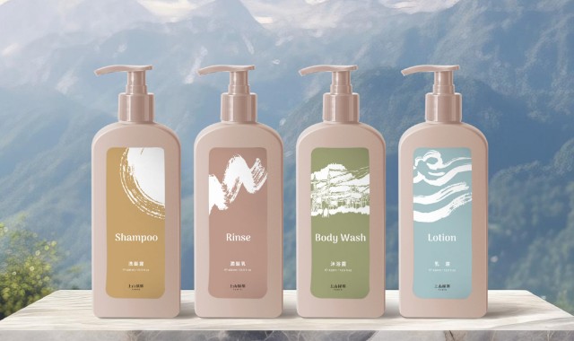 上山採藥2025新隱形壁掛洗沐系列(艾草、H有機、茶系列三種款式)，掛架統一，讓您的旅店實現每季都換新香氛味道 !